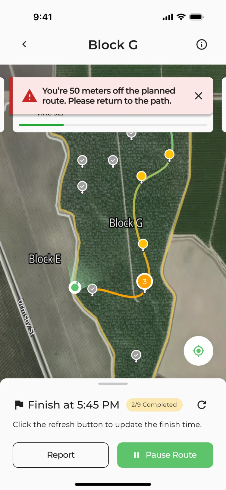 Block G route with a warning that the collector is 50 meters off the planned route, the finish time and Pause Route