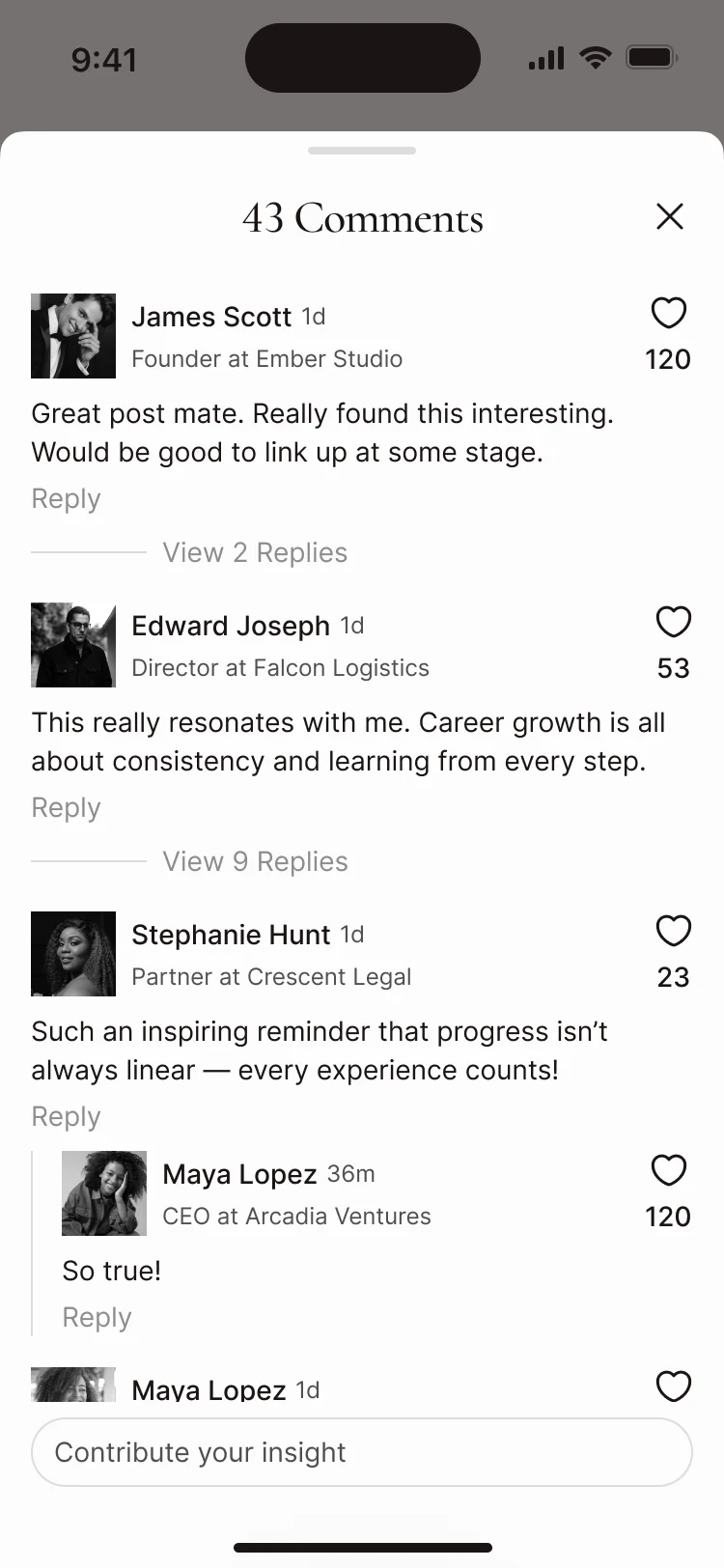 Comments on a forum post, each with its author, role, likes and replies